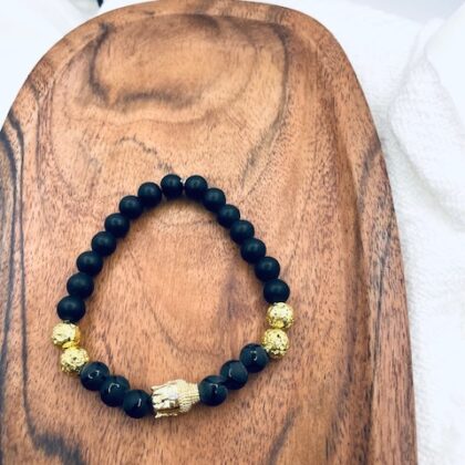 Matt onix, focilabda és arany Buddha ásvány karkötő